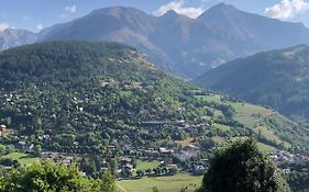 Aux pieds des pistes du Seignus calme et charmant